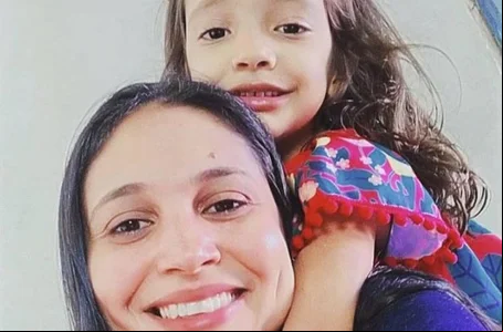 Julianne Bezerra Magalhães e a filha Maria Júlia Bezerra Magalhães
