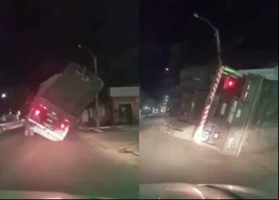 Caminhão tombando