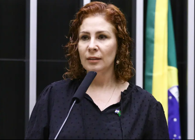 X recorre ao STF contra decisão de Moraes para bloquear contas de Carla Zambelli