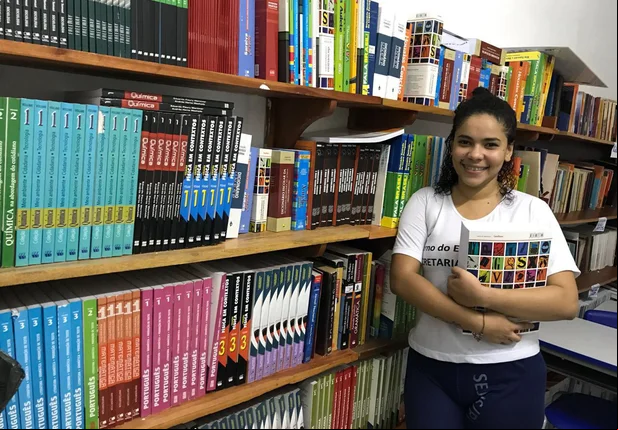 Detenta ganha concurso de redação